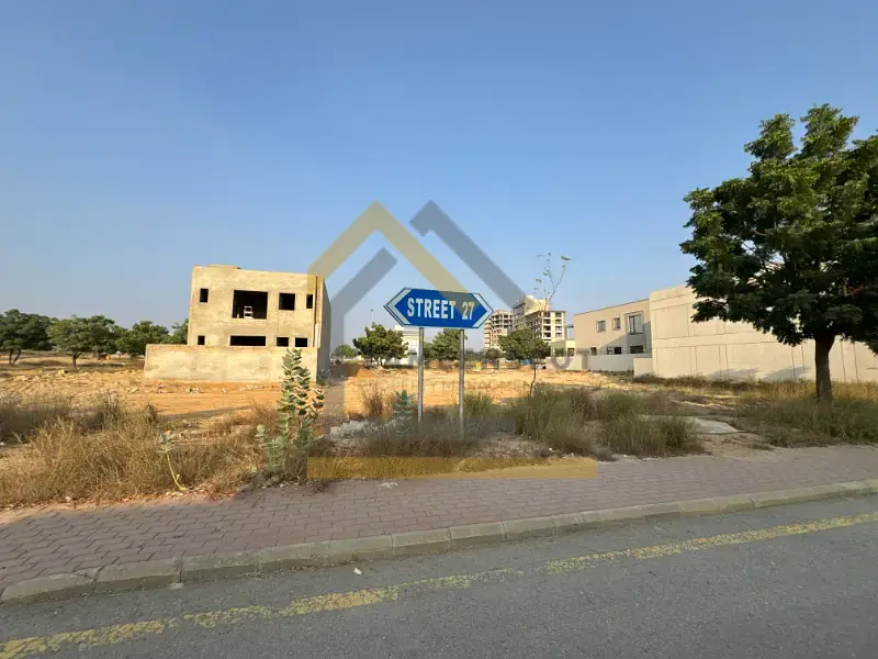 272 Sq Yds Residential Plot for Sale – Precinct 8, Bahria Town Karachi