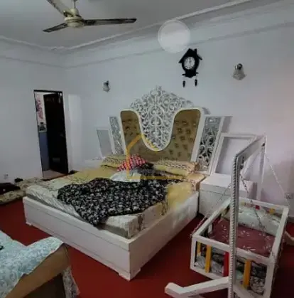 6 Marla House For Sale in Iqbal Town, Pak Block Lahore