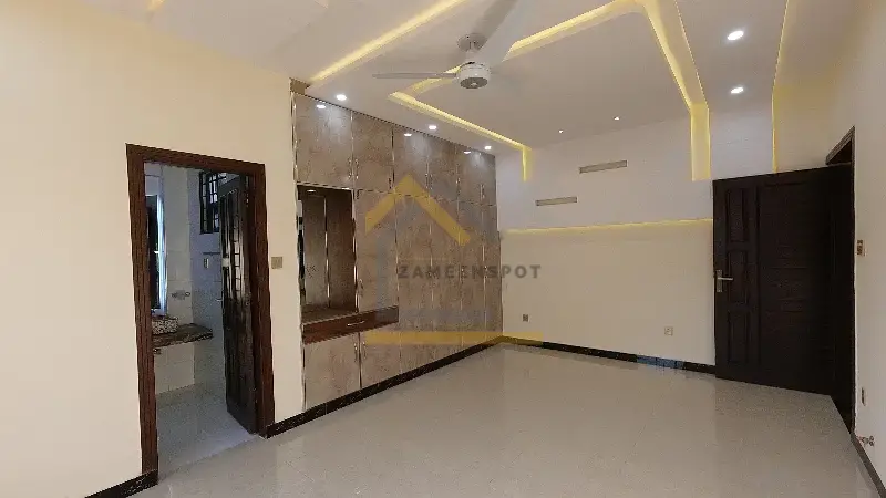 Luxury 10 Marla House for Sale in D‑12 Islamabad – Modern Living