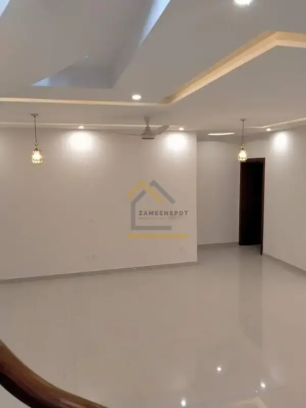 20 Marla Luxury House for Sale in D‑12 Islamabad – Margalla Facing