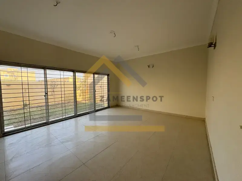 350 Sq Yds Luxury Villa for Sale – Precinct 35, Bahria Sports City Karachi