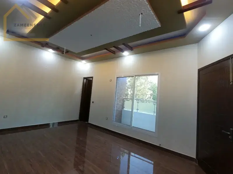 House For Sale in Gulshan-e-Maymar Sector T4 240 Sq Yard