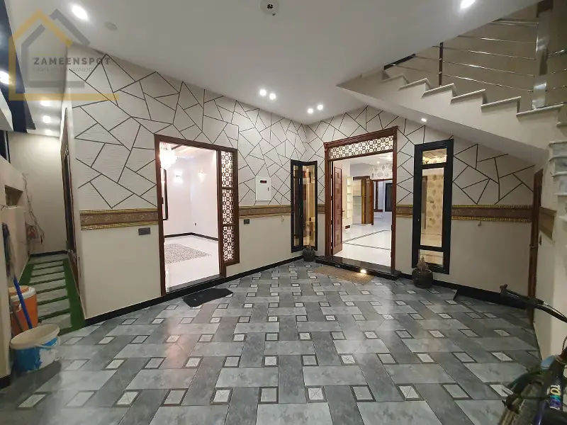 House For Sale in Gulshan-e-Maymar Sector R 240 Sq Yard G+1