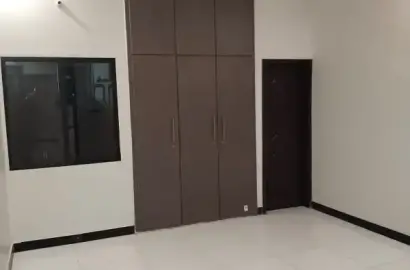 House For Sale in Gulshan-e-Maymar Sector Y 200 Sq Yard