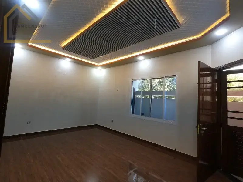 House For Sale in Gulshan-e-Maymar Sector T4 240 Sq Yard