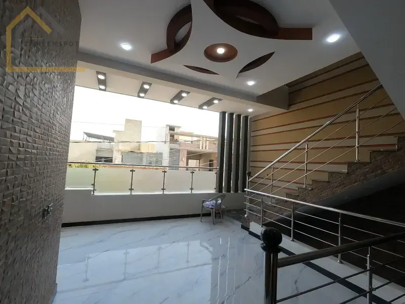 House For Sale in Gulshan-e-Maymar Sector T4 240 Sq Yard